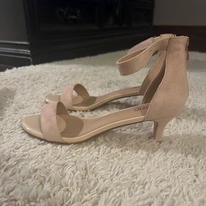 Women’s Low Ankle Strap Heel